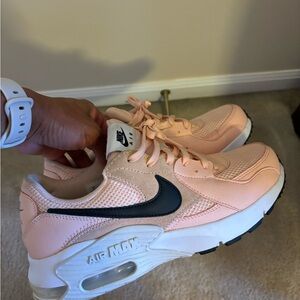 Nike Airmax Sz 8 Peaches & Cream